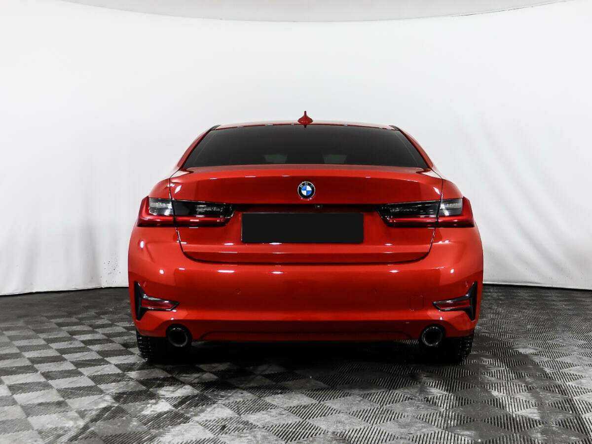 BMW 3 серии с пробегом — 2020 год. Фото: #5