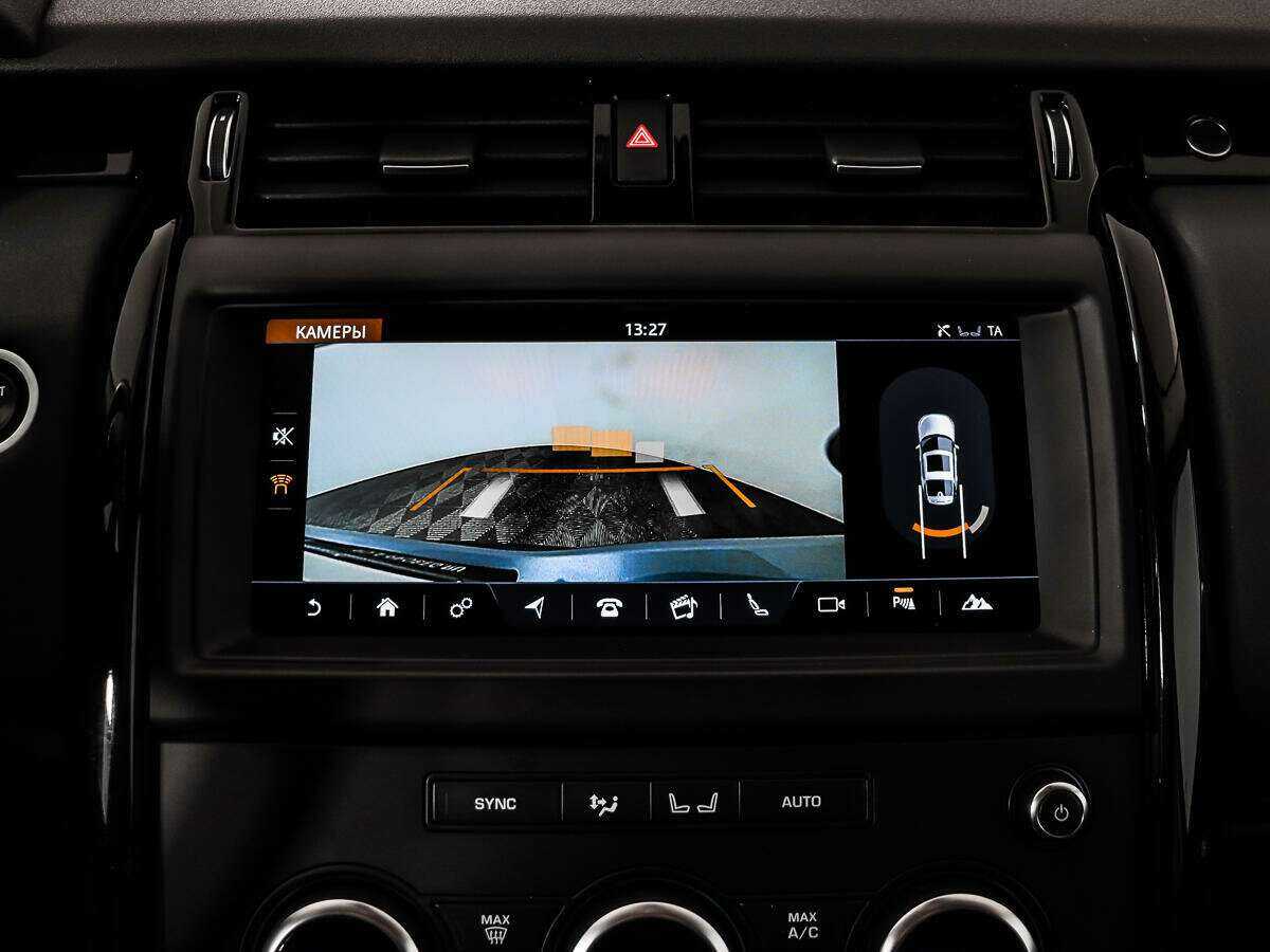 Land Rover Discovery с пробегом — 2018 год. Фото: #15