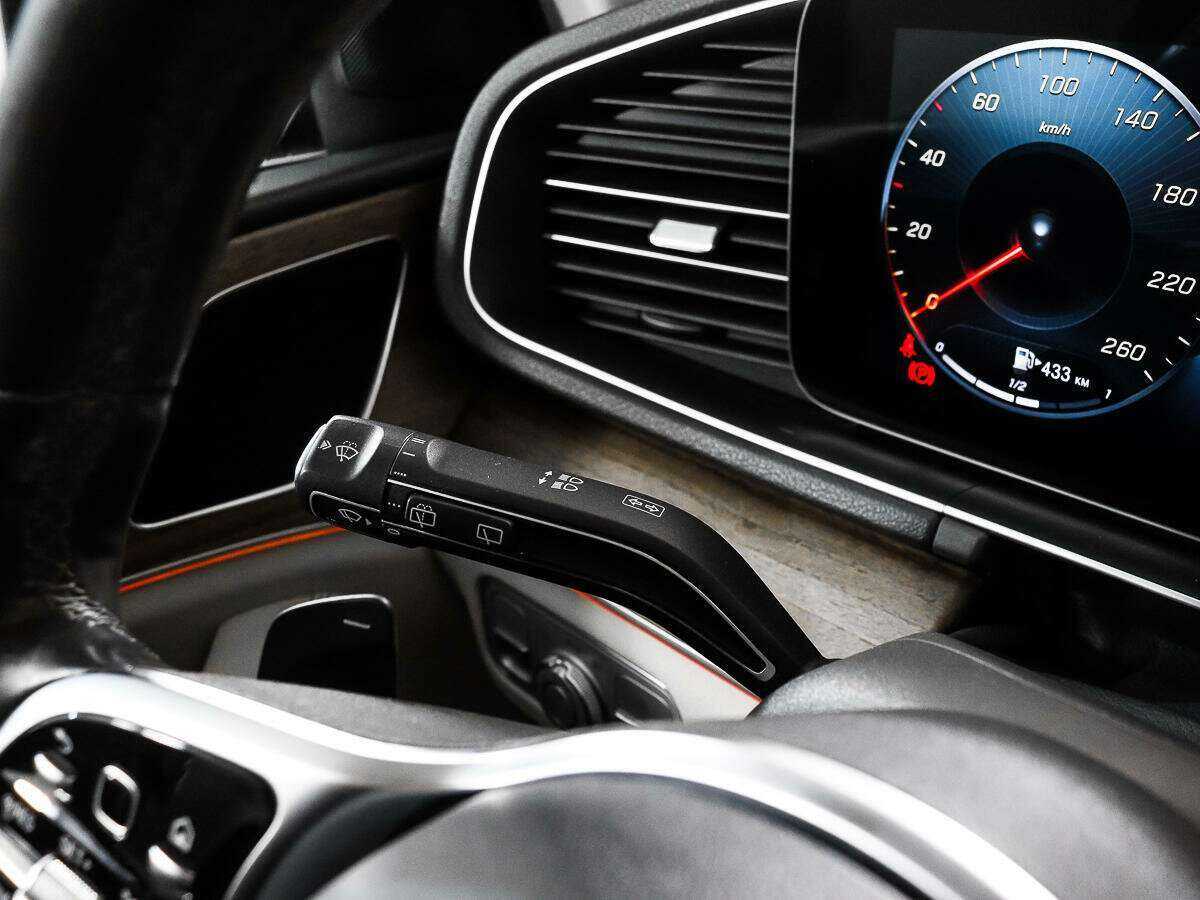 Mercedes-Benz GLE с пробегом — 2019 год. Фото: #13