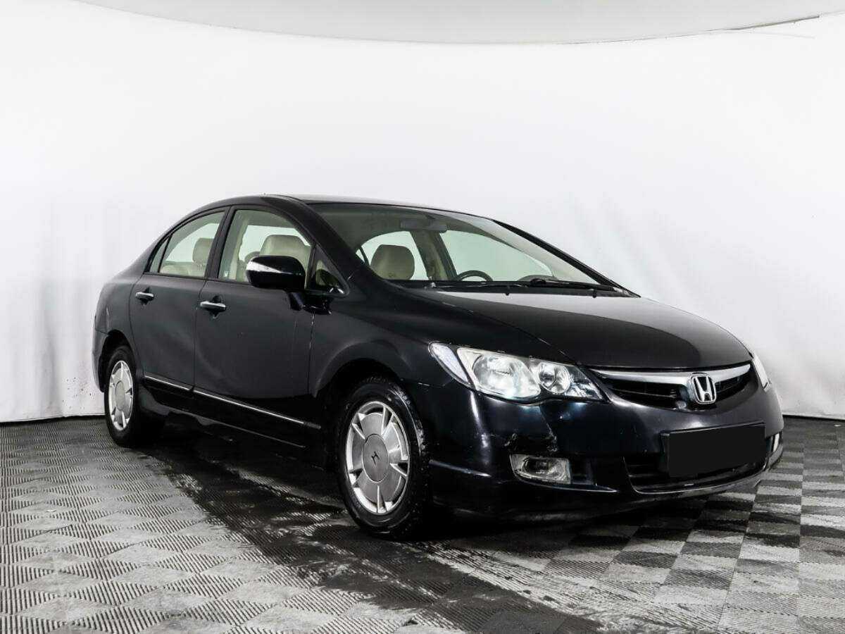 Honda Civic с пробегом — 2008 год. Фото: #2