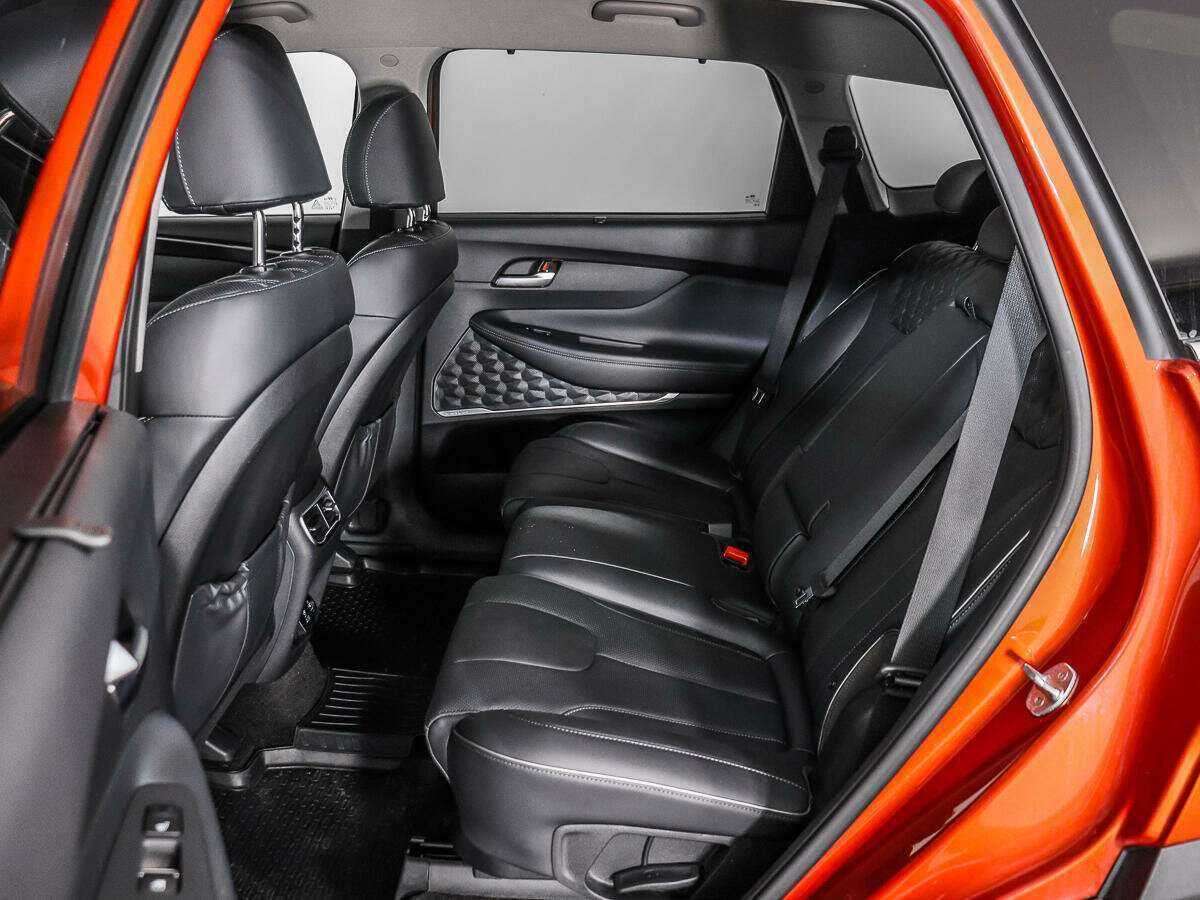 Hyundai Santa Fe с пробегом — 2021 год. Фото: #12