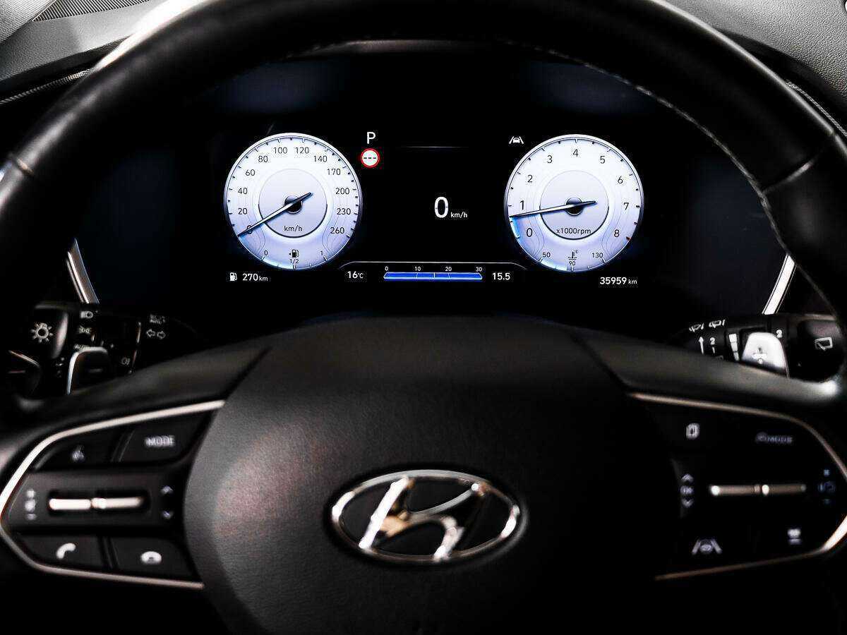 Hyundai Santa Fe с пробегом — 2021 год. Фото: #18
