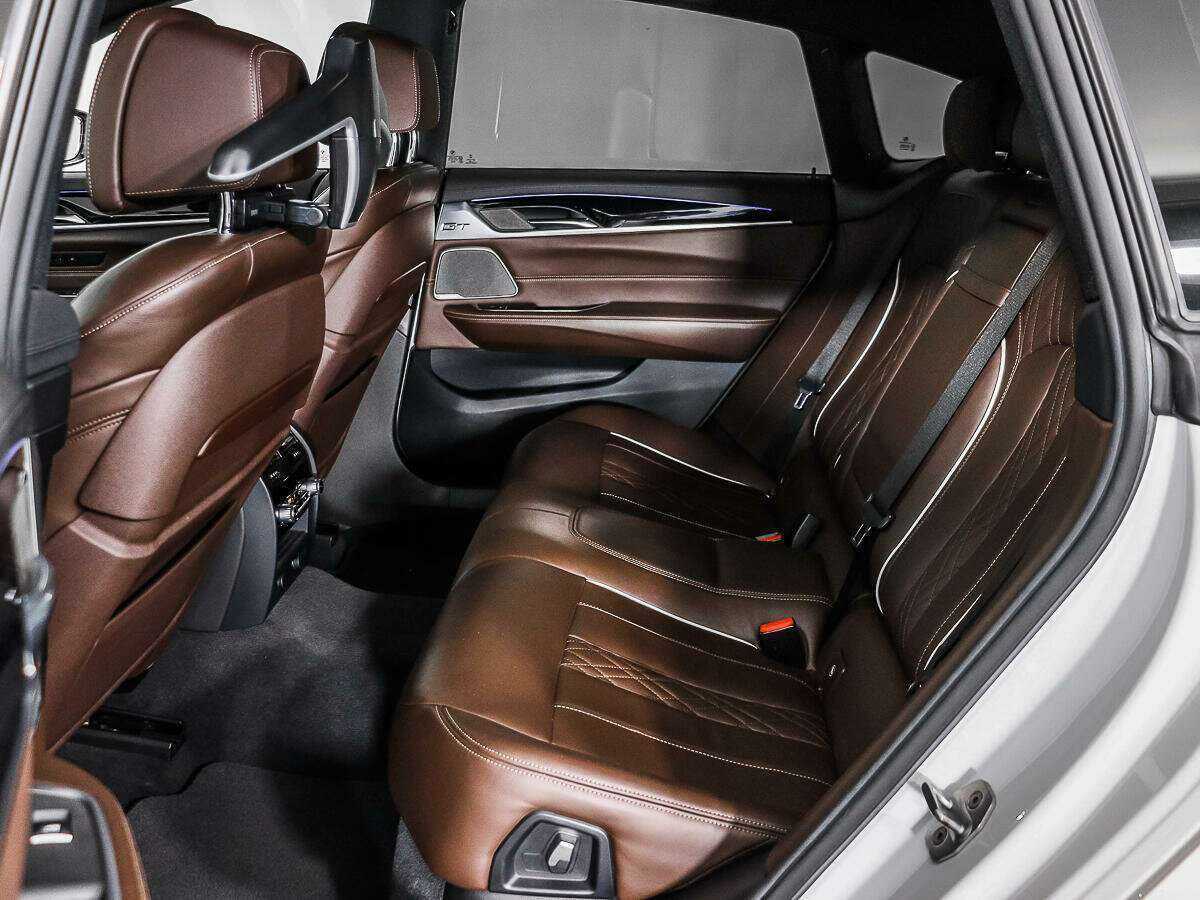 BMW 6 серии с пробегом — 2018 год. Фото: #12