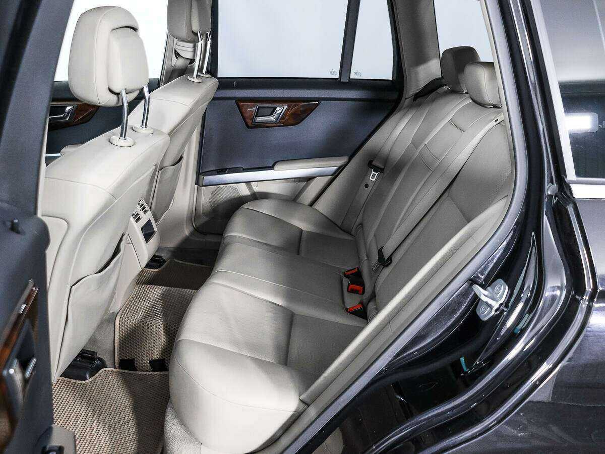 Mercedes-Benz GLK-Класс с пробегом — 2011 год. Фото: #11