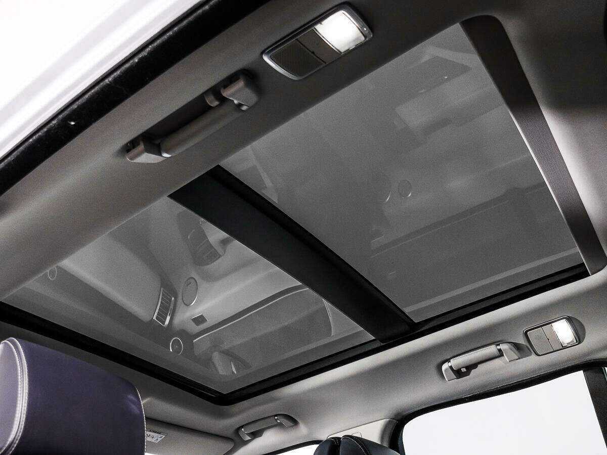 Land Rover Range Rover с пробегом — 2013 год. Фото: #15