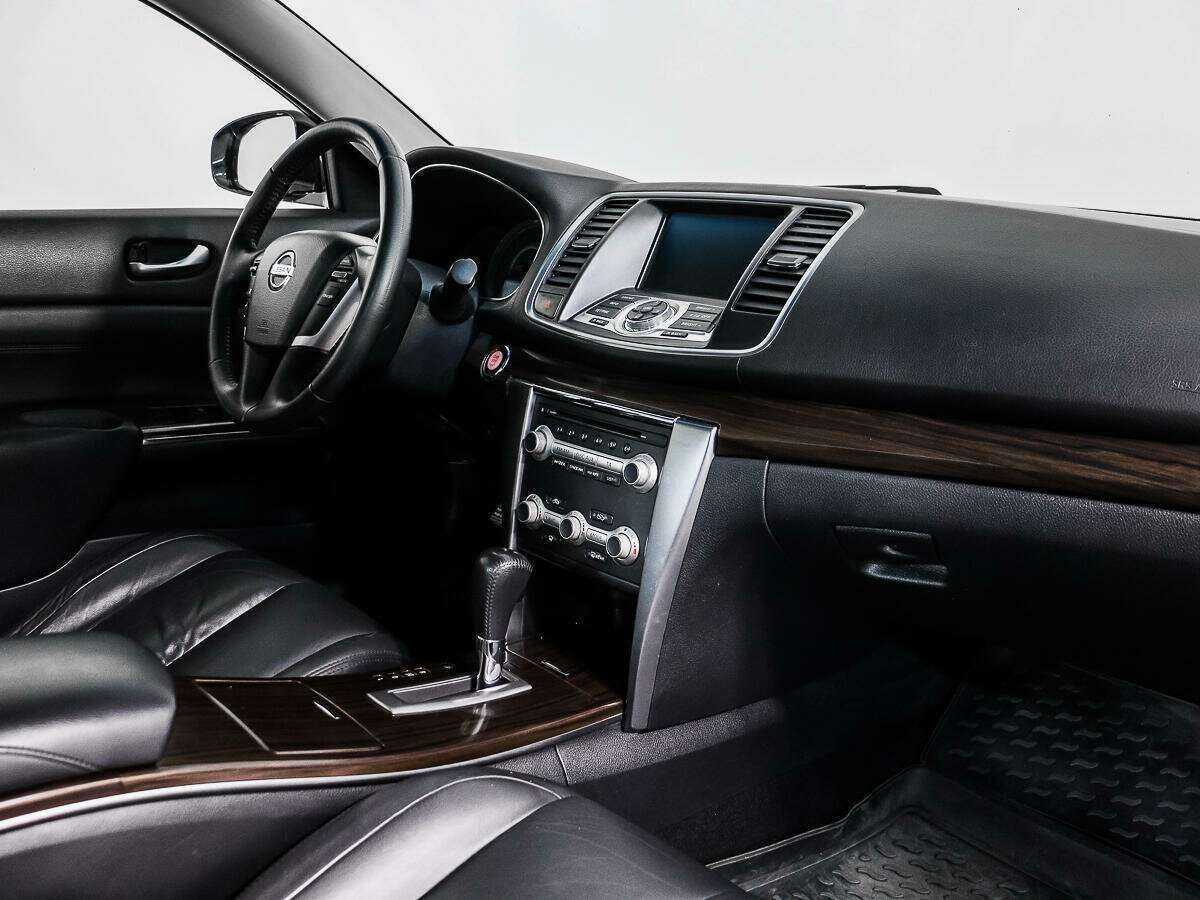 Nissan Teana с пробегом — 2011 год. Фото: #11