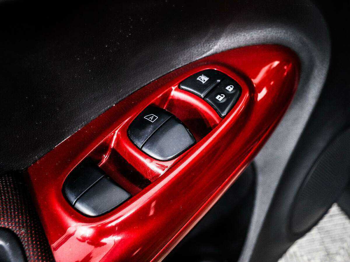 Nissan Juke с пробегом — 2011 год. Фото: #9