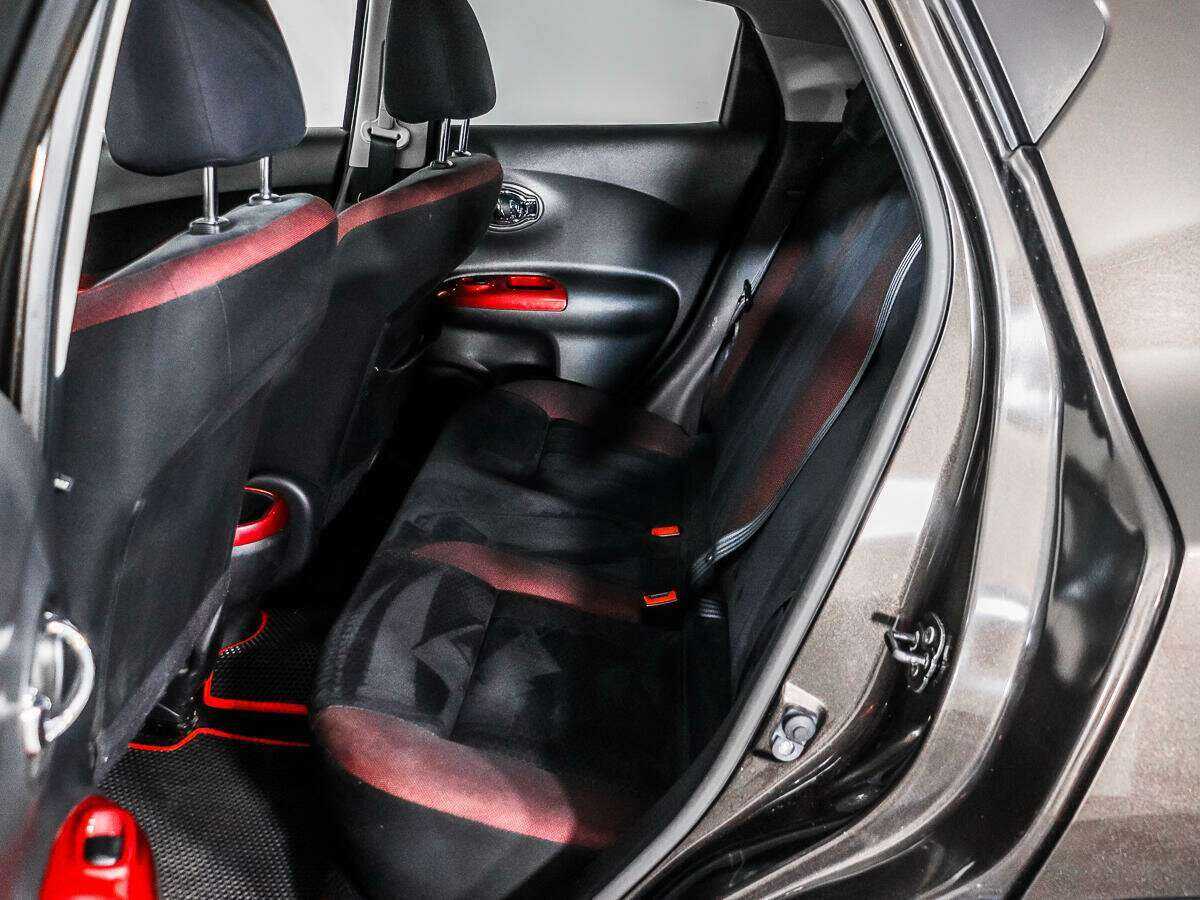 Nissan Juke с пробегом — 2011 год. Фото: #11