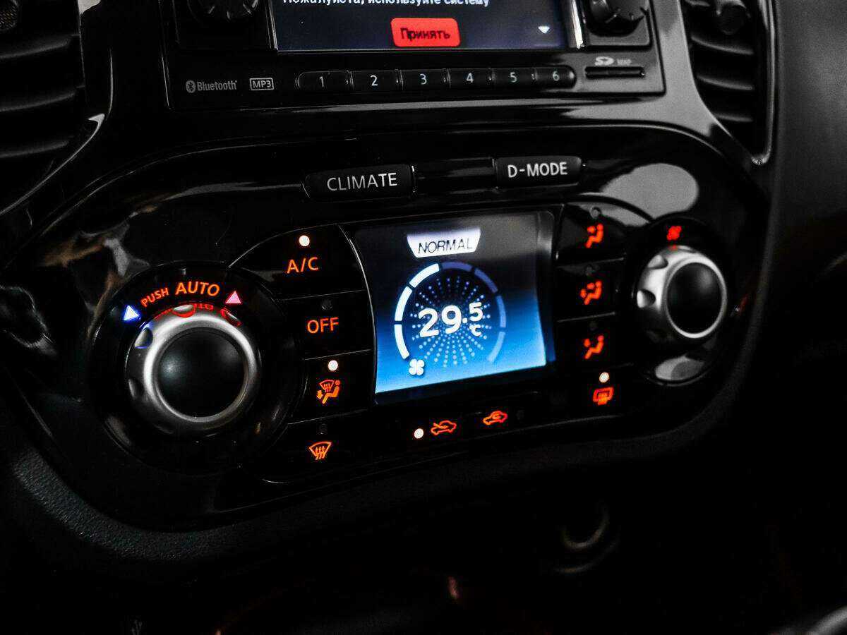 Nissan Juke с пробегом — 2011 год. Фото: #16