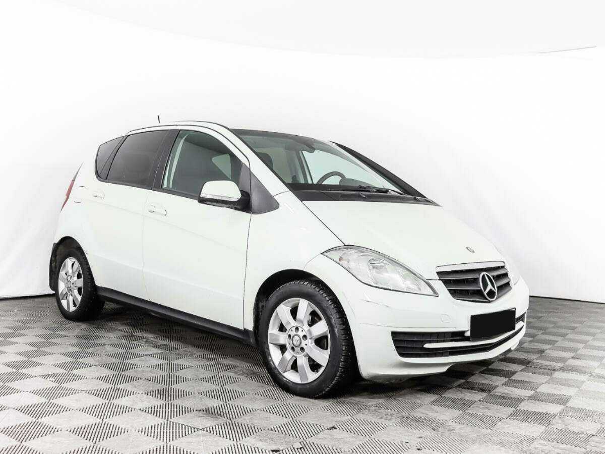 Mercedes-Benz A-Класс с пробегом — 2010 год. Фото: #2