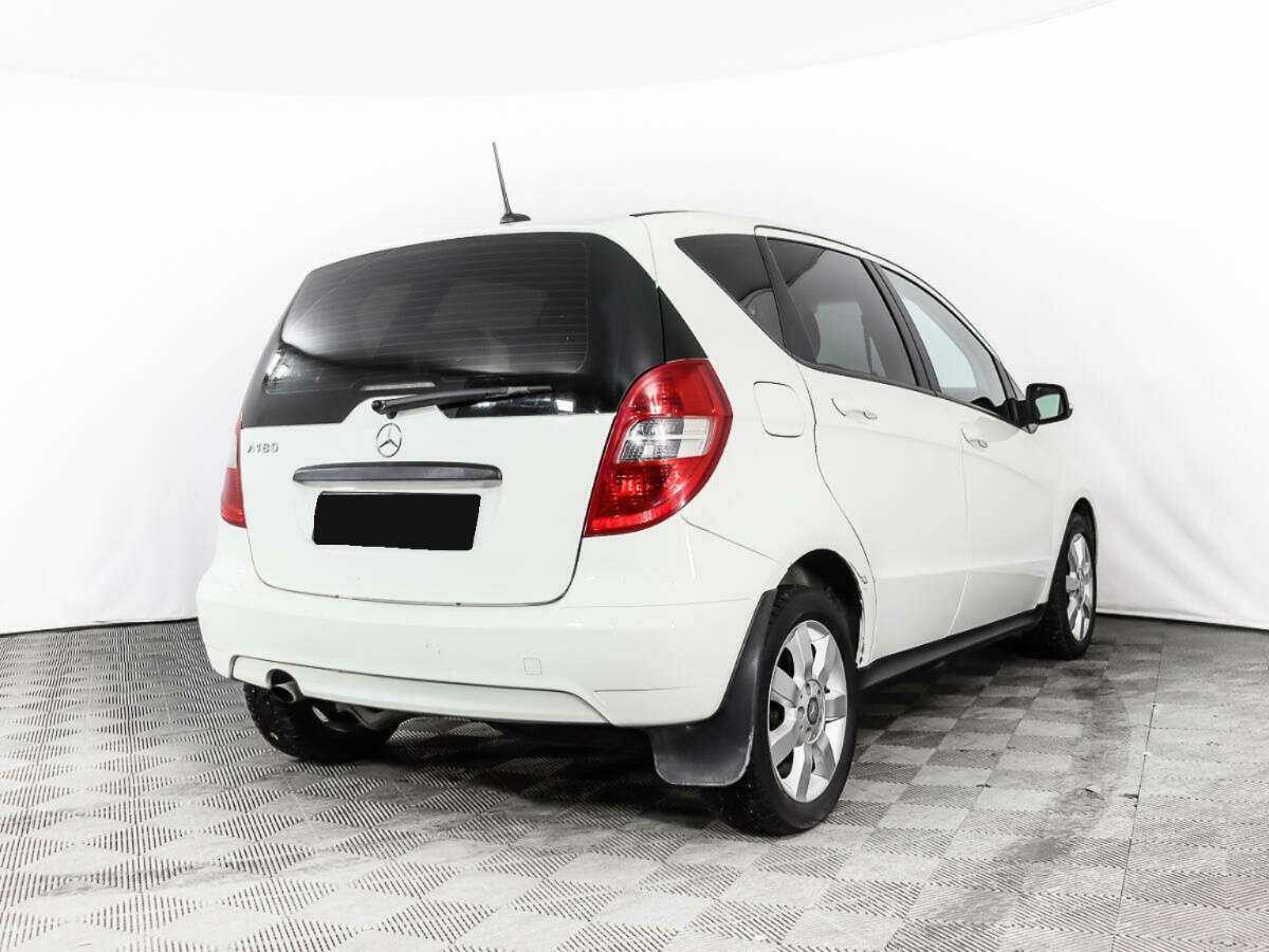 Mercedes-Benz A-Класс с пробегом — 2010 год. Фото: #4