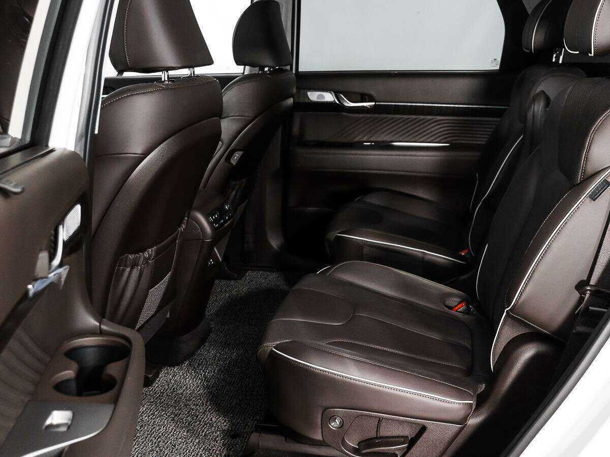 Hyundai Palisade с пробегом — 2022 год. Фото: #9