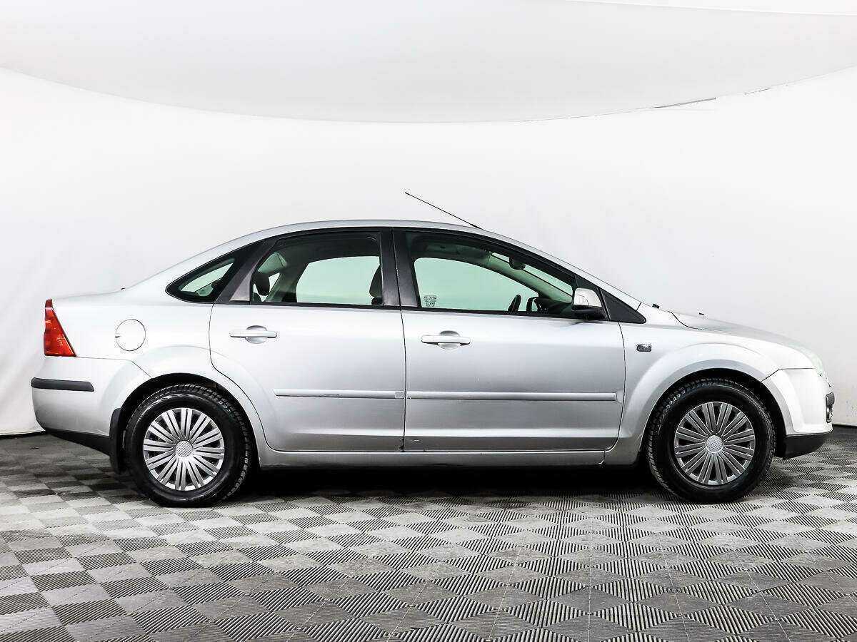 Ford Focus с пробегом — 2007 год. Фото: #3