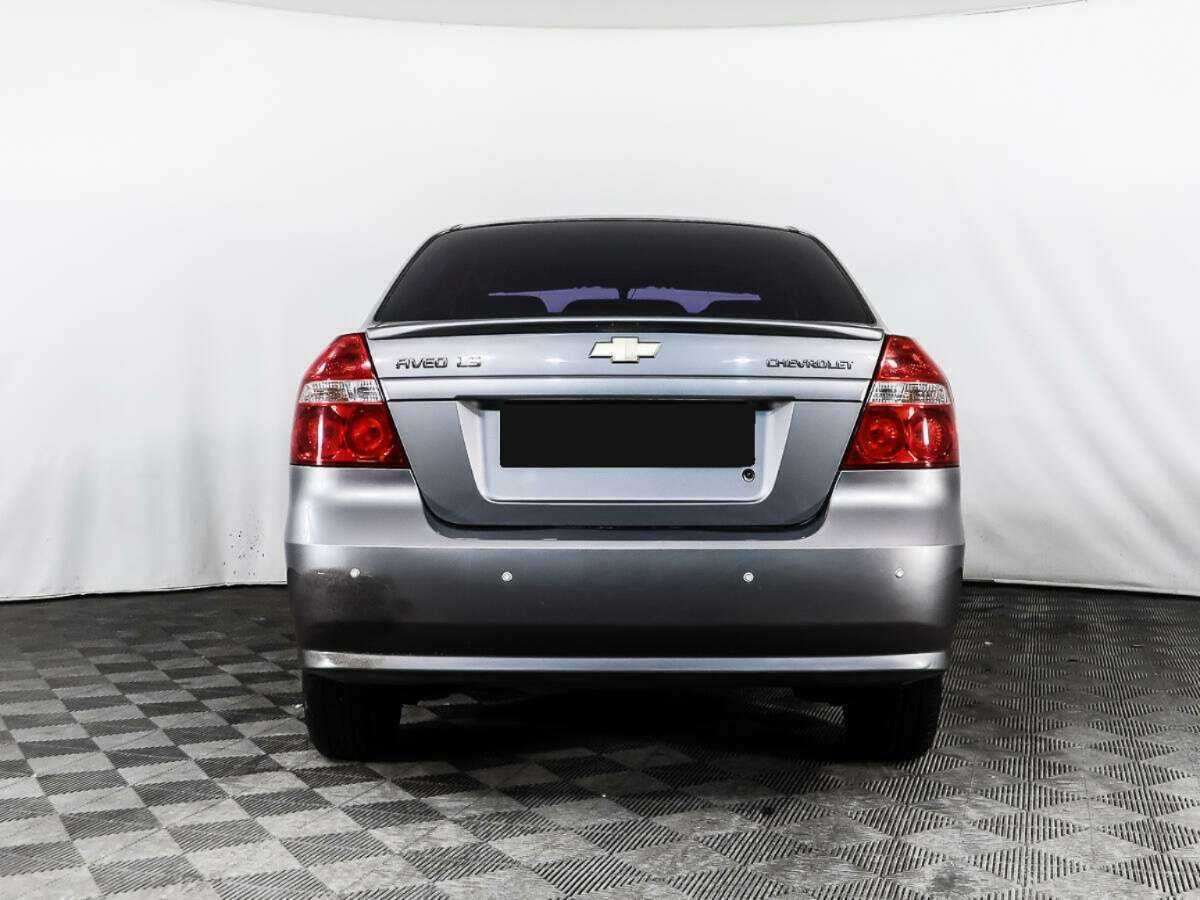 Chevrolet Aveo с пробегом — 2010 год. Фото: #5