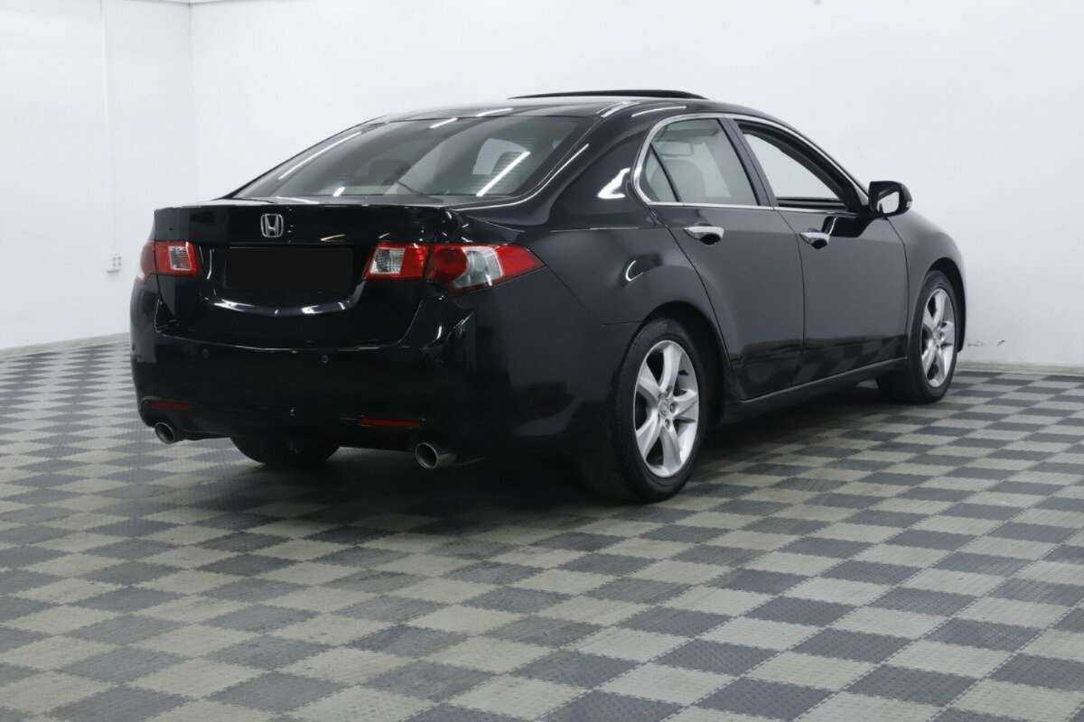 Honda Accord с пробегом — 2011 год. Фото: #3