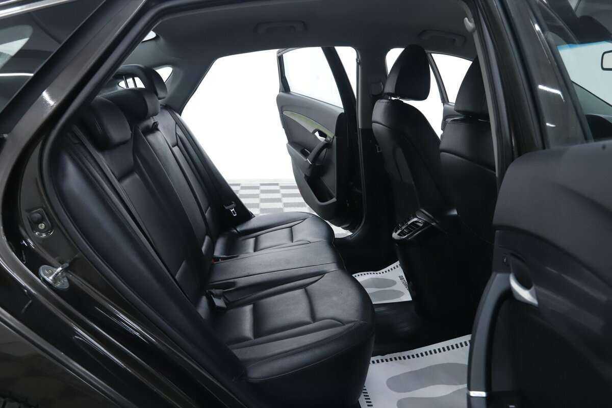 Hyundai i40 с пробегом — 2017 год. Фото: #17