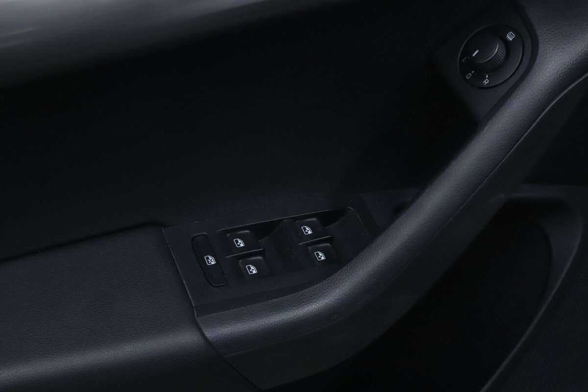 Skoda Octavia с пробегом — 2019 год. Фото: #9