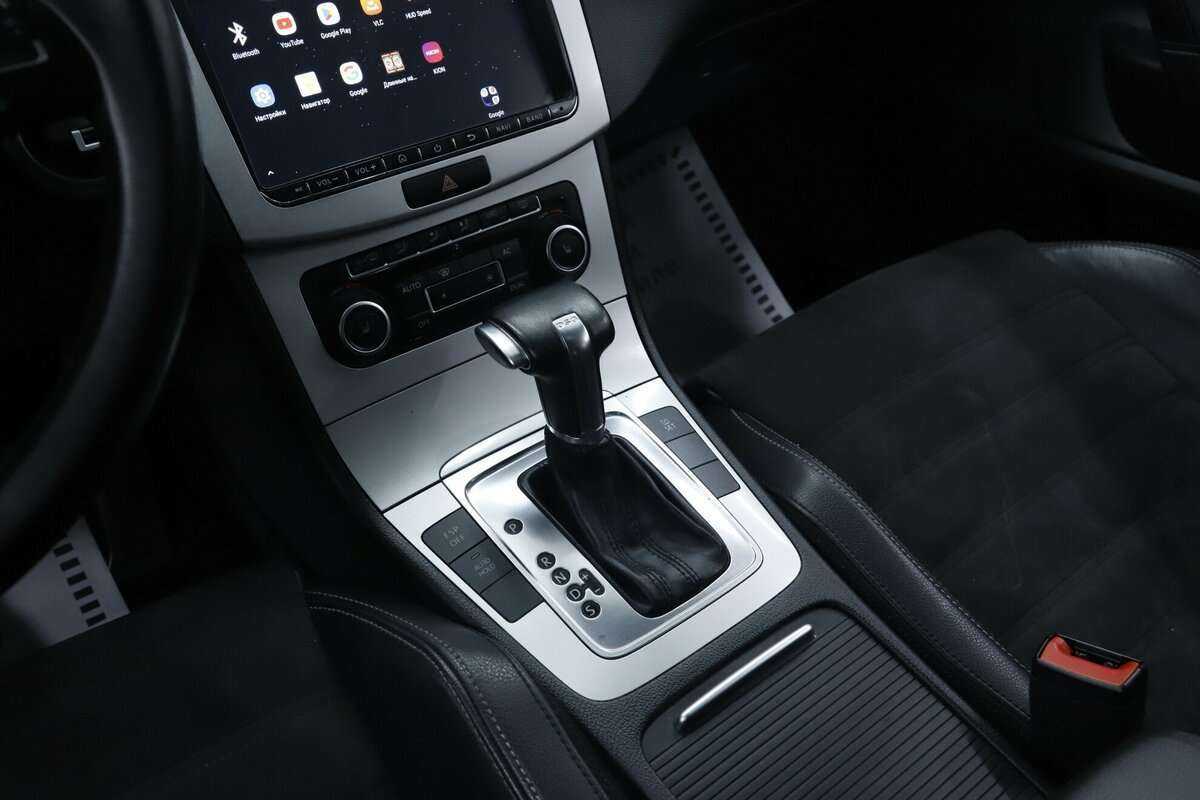 Volkswagen Passat CC с пробегом — 2012 год. Фото: #14