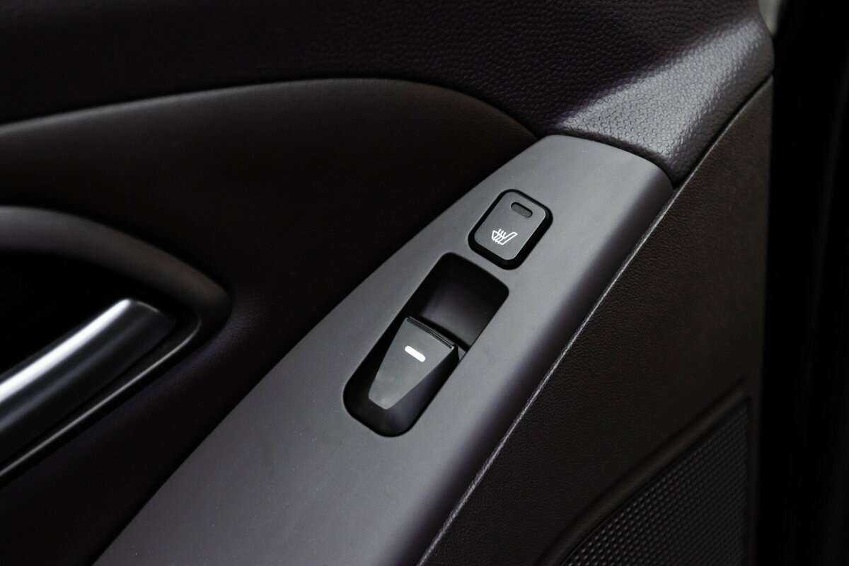 Hyundai ix35 с пробегом — 2014 год. Фото: #17