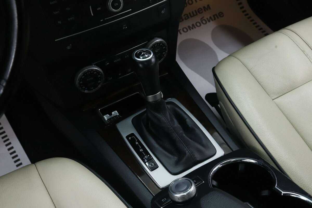 Mercedes-Benz GLK-Класс с пробегом — 2011 год. Фото: #13