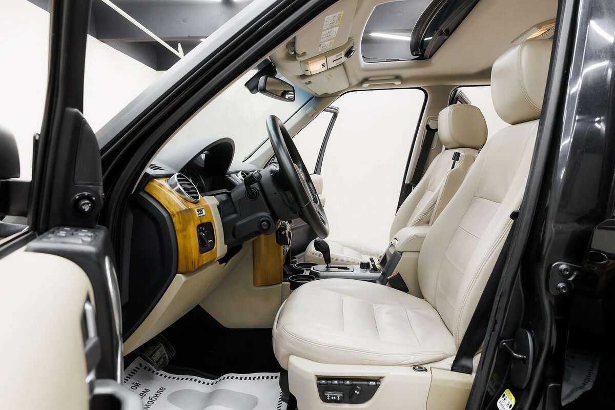 Land Rover Discovery с пробегом — 2009 год. Фото: #6