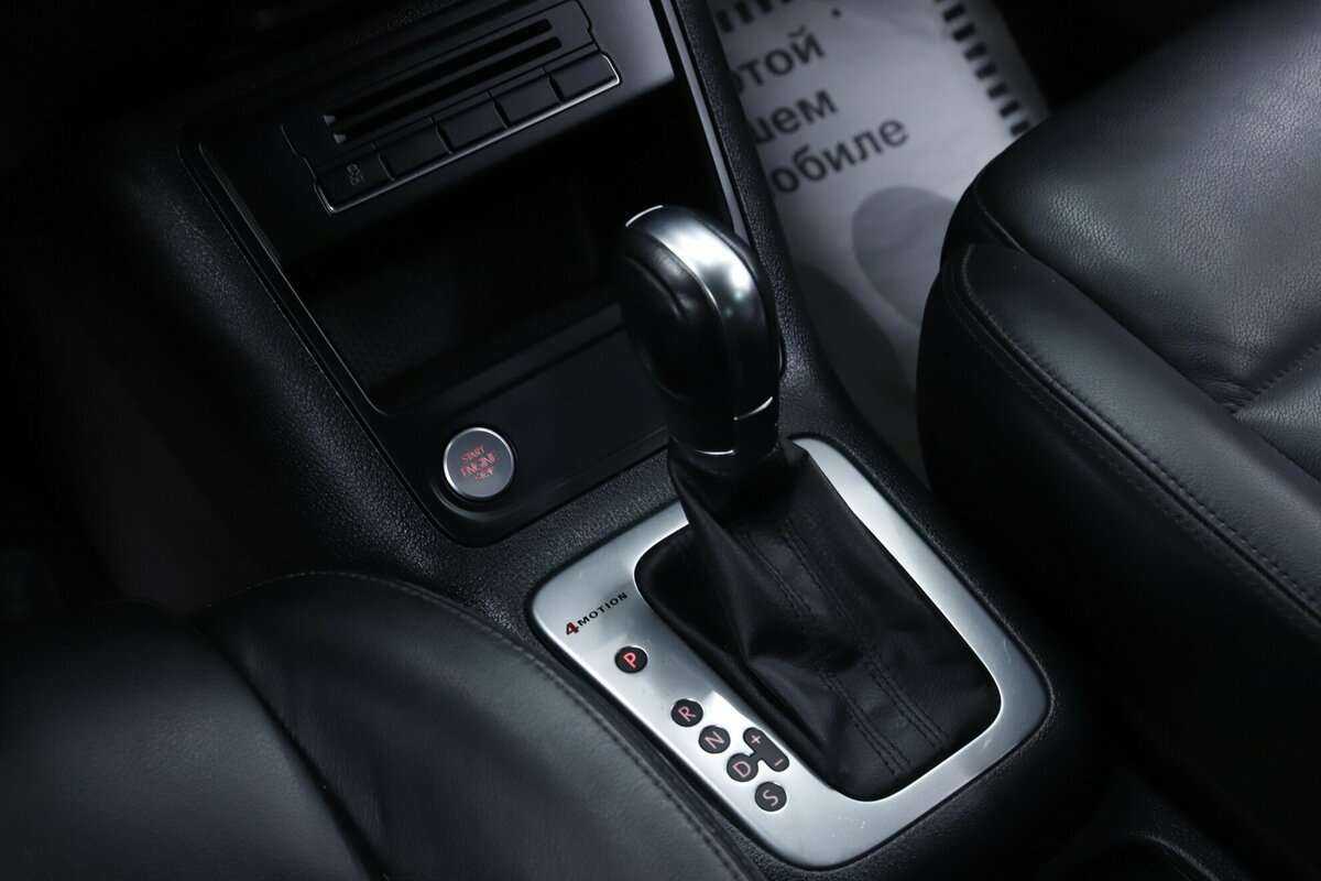 Volkswagen Tiguan с пробегом — 2015 год. Фото: #13