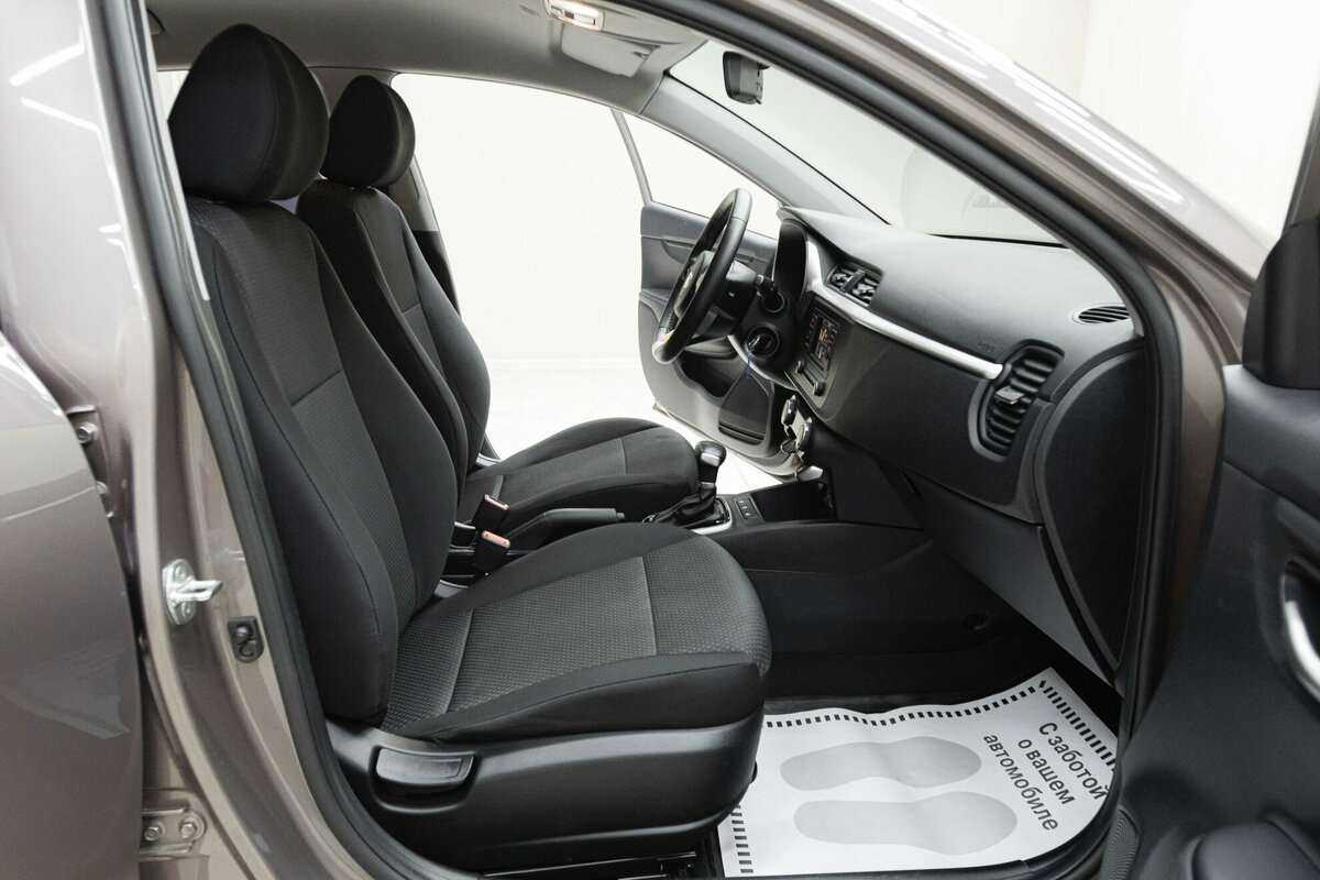 Kia Rio с пробегом — 2021 год. Фото: #12