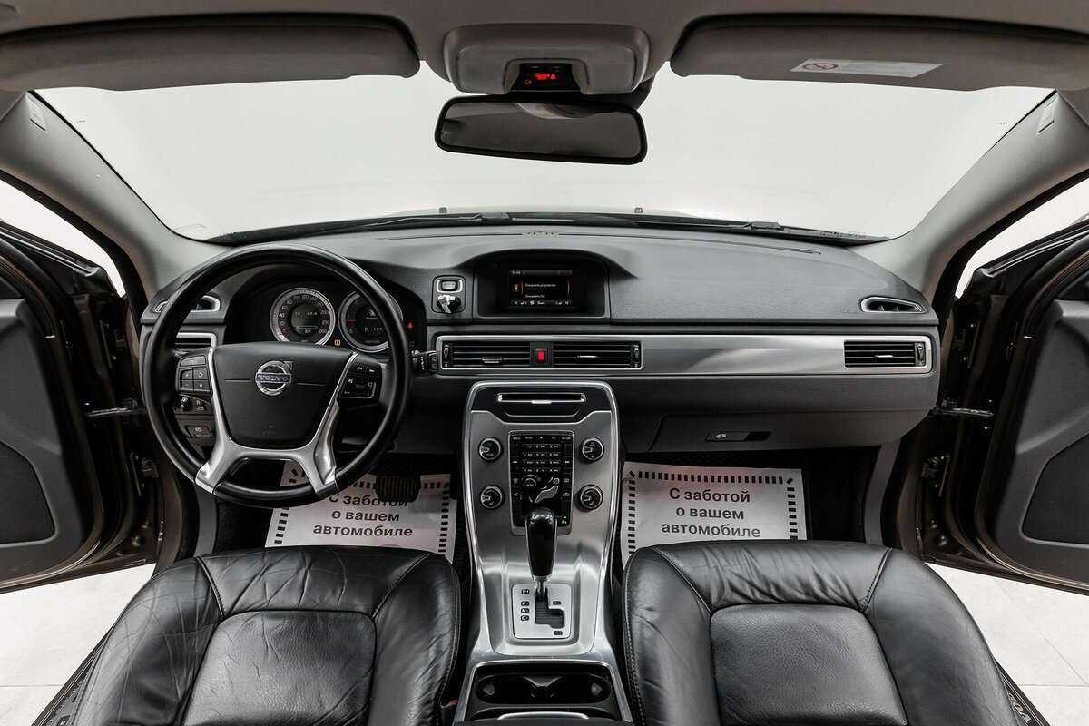 Volvo XC70 с пробегом — 2011 год. Фото: #8