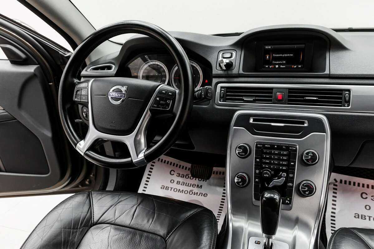 Volvo XC70 с пробегом — 2011 год. Фото: #9