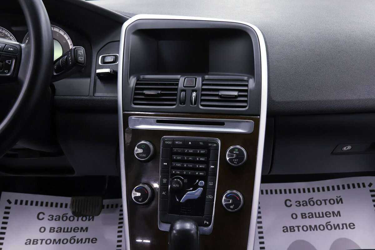 Volvo XC60 с пробегом — 2011 год. Фото: #10