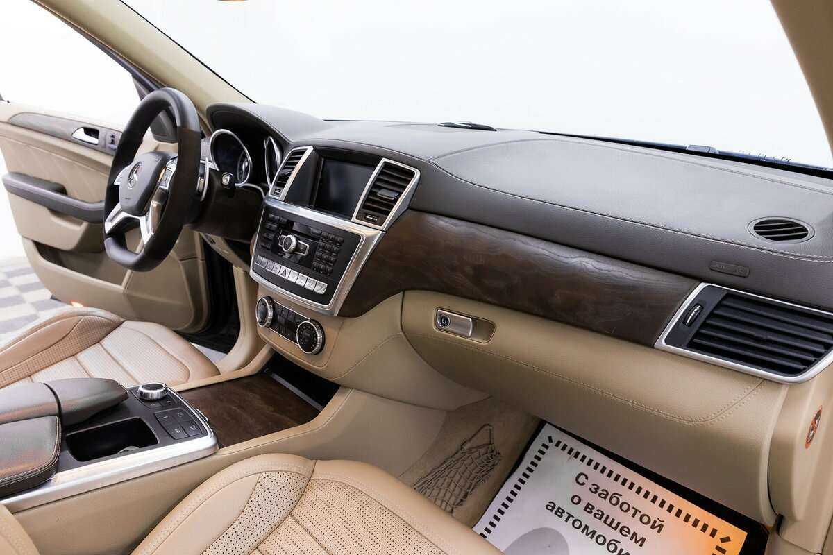 Mercedes-Benz M-Класс AMG с пробегом — 2013 год. Фото: #11