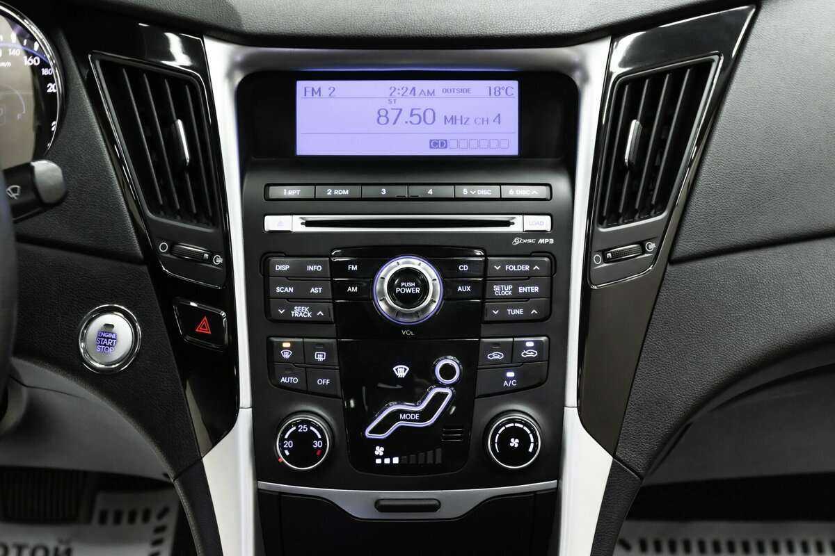 Hyundai Sonata с пробегом — 2011 год. Фото: #10