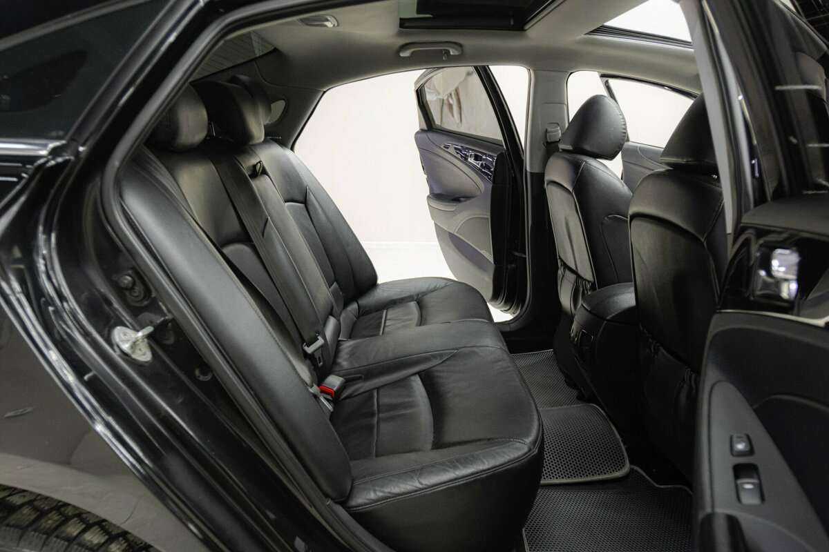 Hyundai Sonata с пробегом — 2011 год. Фото: #14