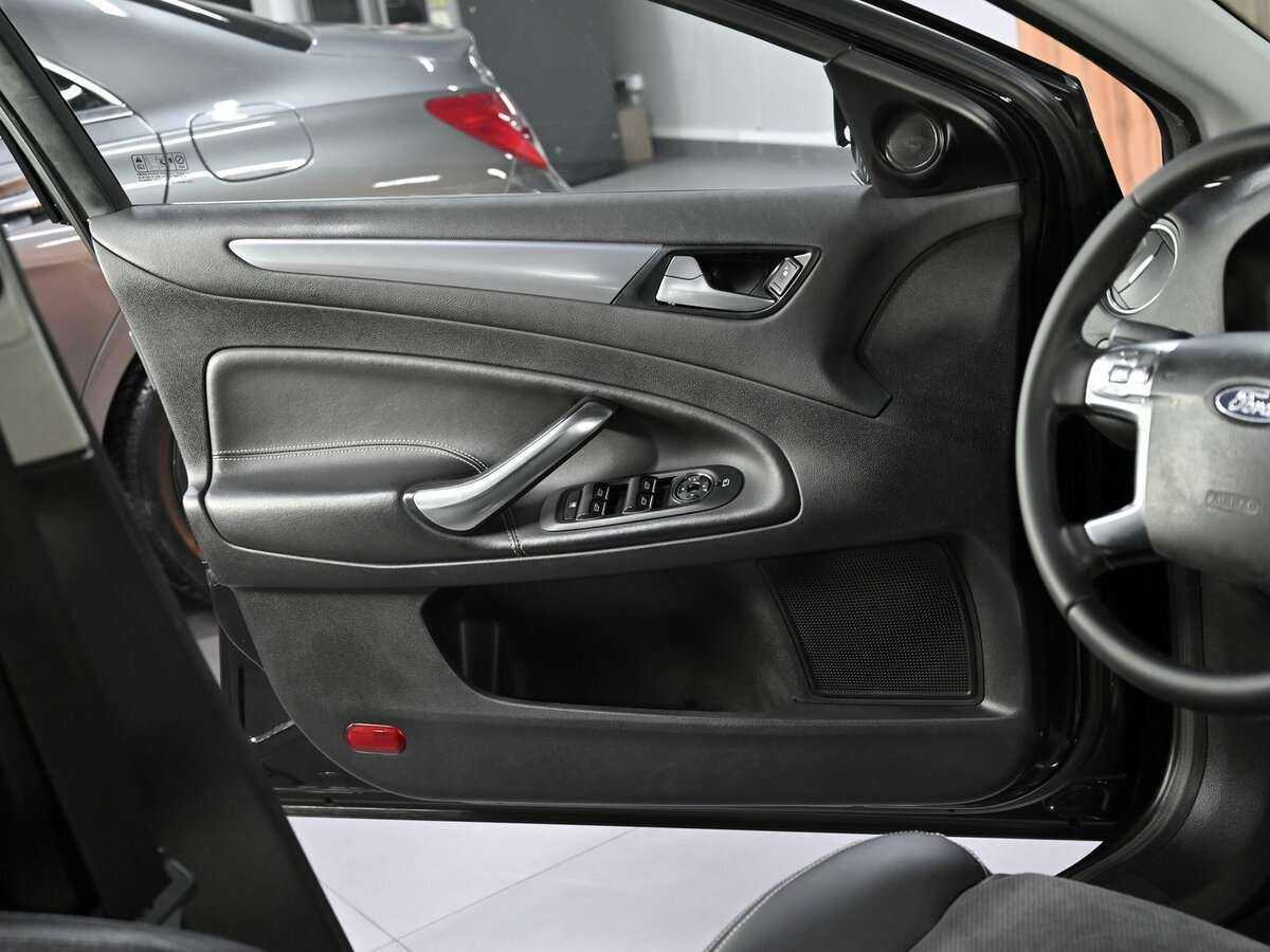 Ford Mondeo с пробегом — 2012 год. Фото: #4