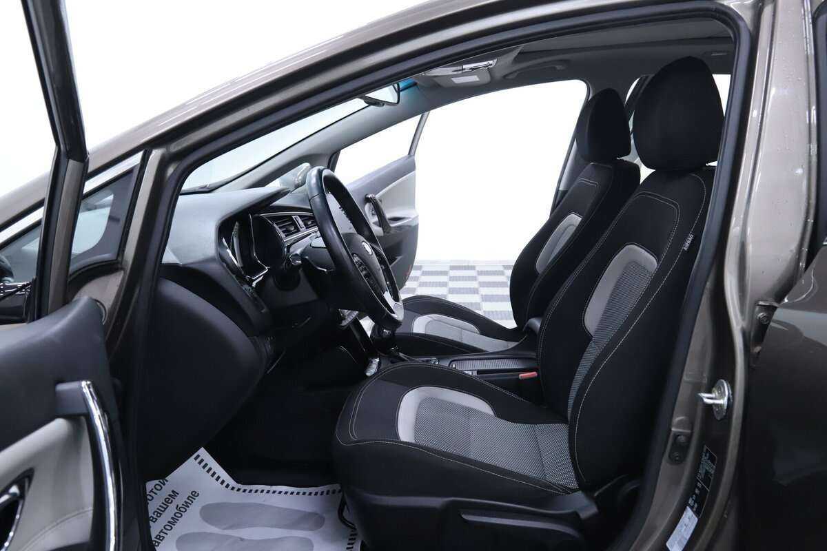 Kia Ceed с пробегом — 2015 год. Фото: #7