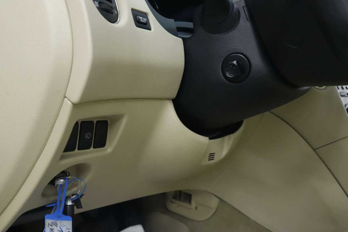 Infiniti QX50 с пробегом — 2016 год. Фото: #12