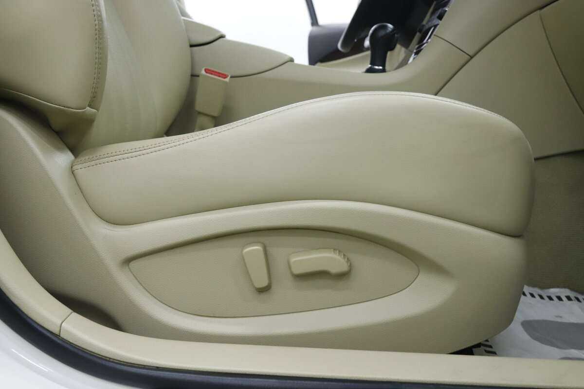 Infiniti QX50 с пробегом — 2016 год. Фото: #21