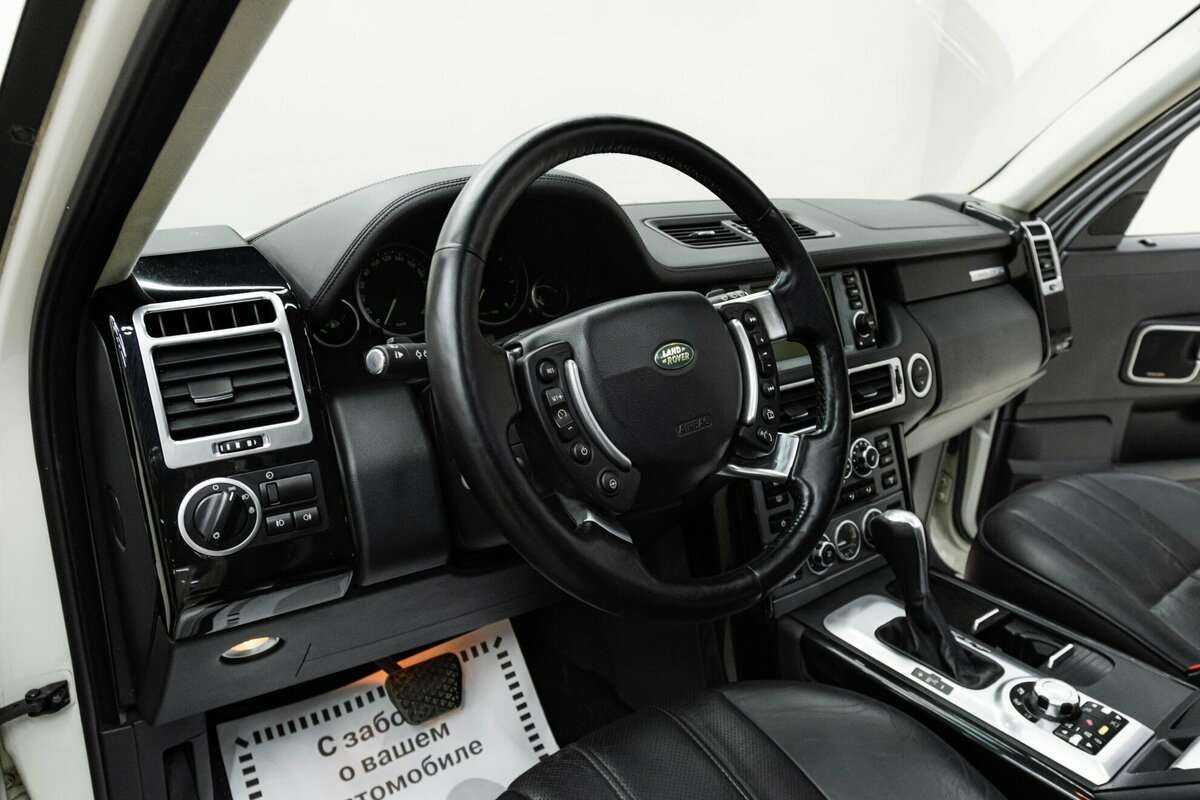 Land Rover Range Rover с пробегом — 2009 год. Фото: #10