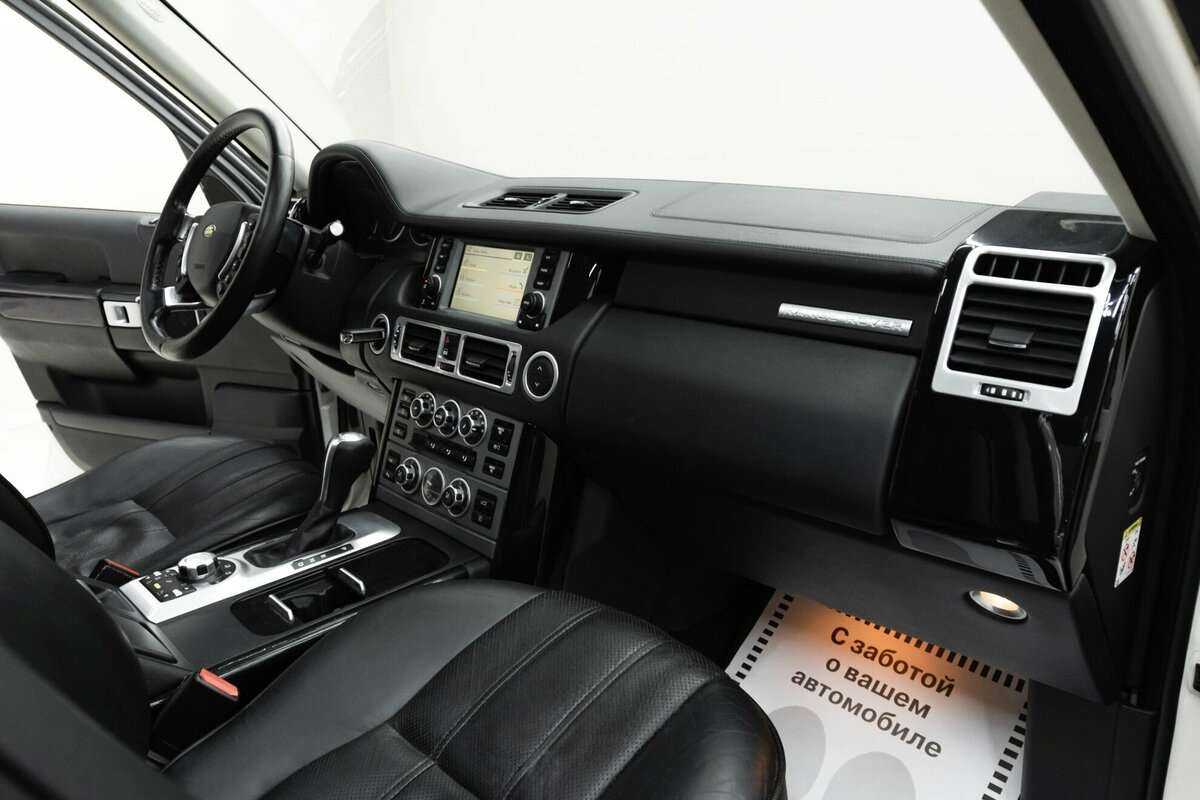 Land Rover Range Rover с пробегом — 2009 год. Фото: #13