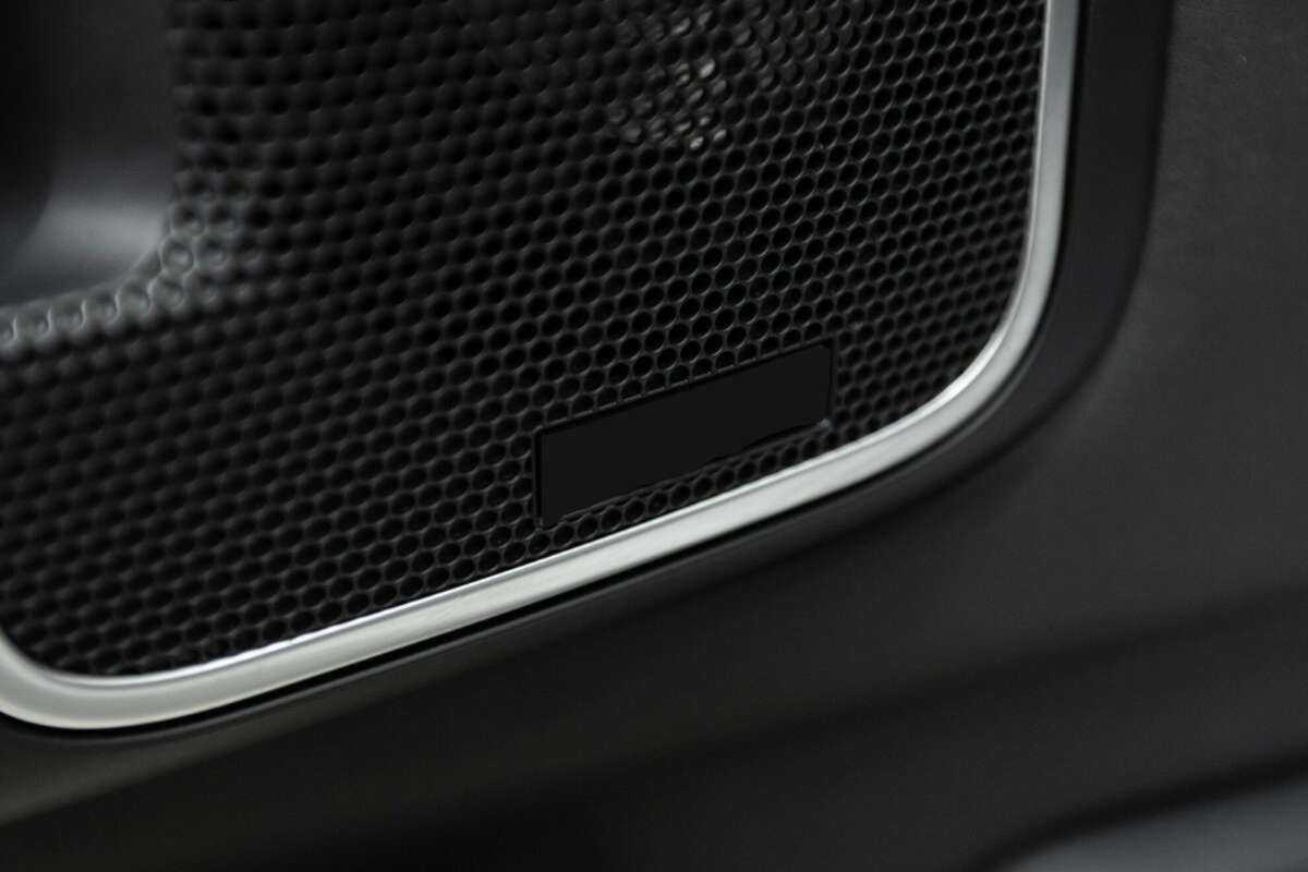 Land Rover Range Rover с пробегом — 2009 год. Фото: #18