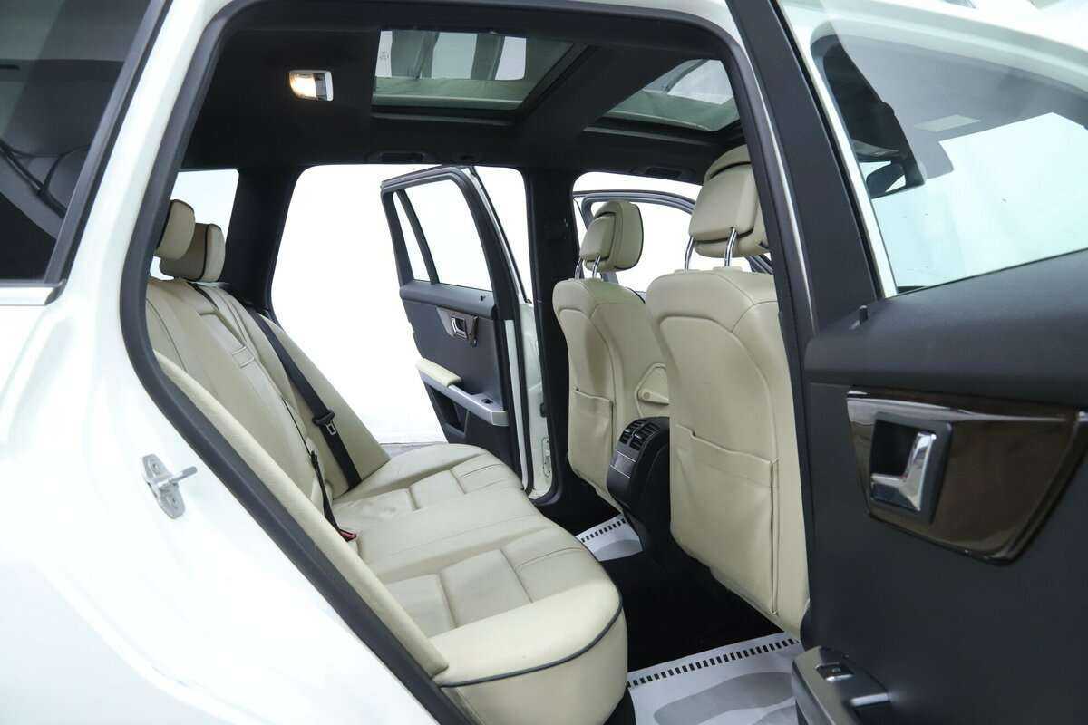 Mercedes-Benz GLK-Класс с пробегом — 2010 год. Фото: #15