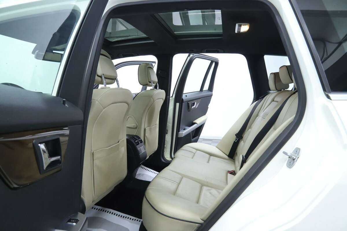 Mercedes-Benz GLK-Класс с пробегом — 2010 год. Фото: #16