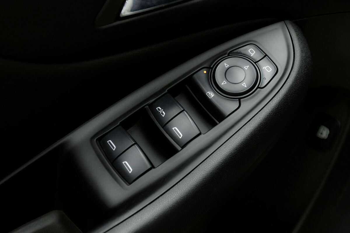 Chevrolet Volt с пробегом — 2016 год. Фото: #18