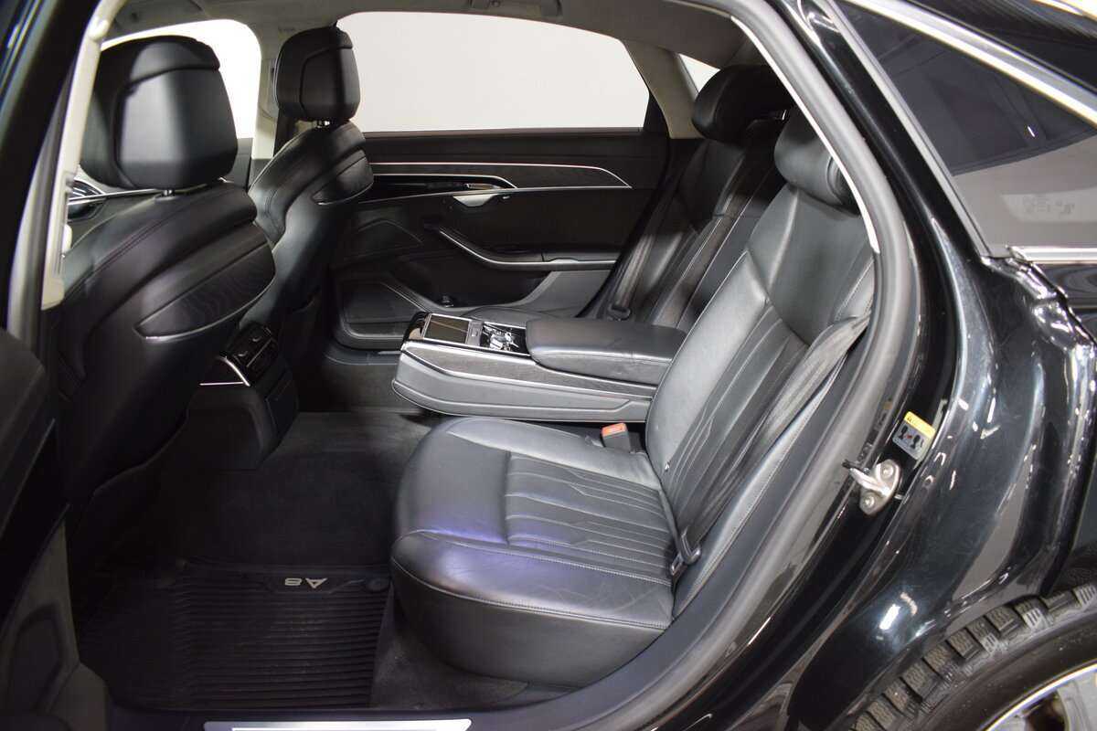 Audi A8 с пробегом — 2019 год. Фото: #11