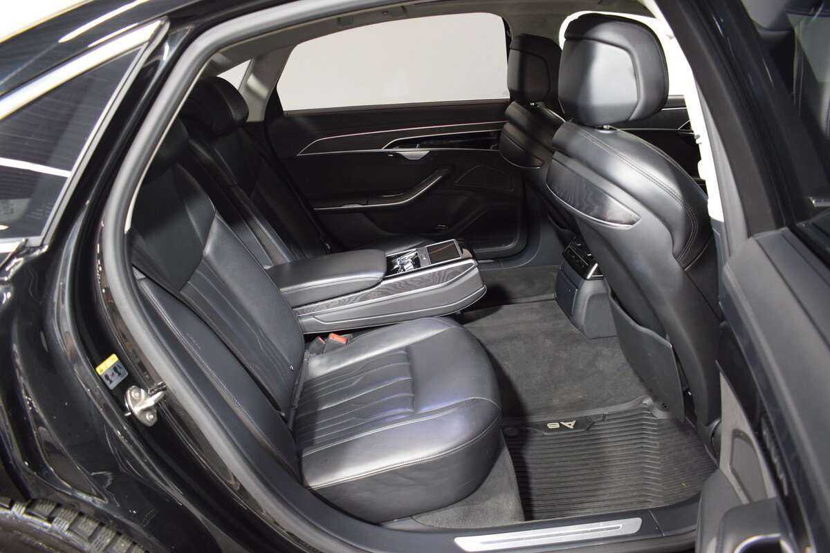 Audi A8 с пробегом — 2019 год. Фото: #16