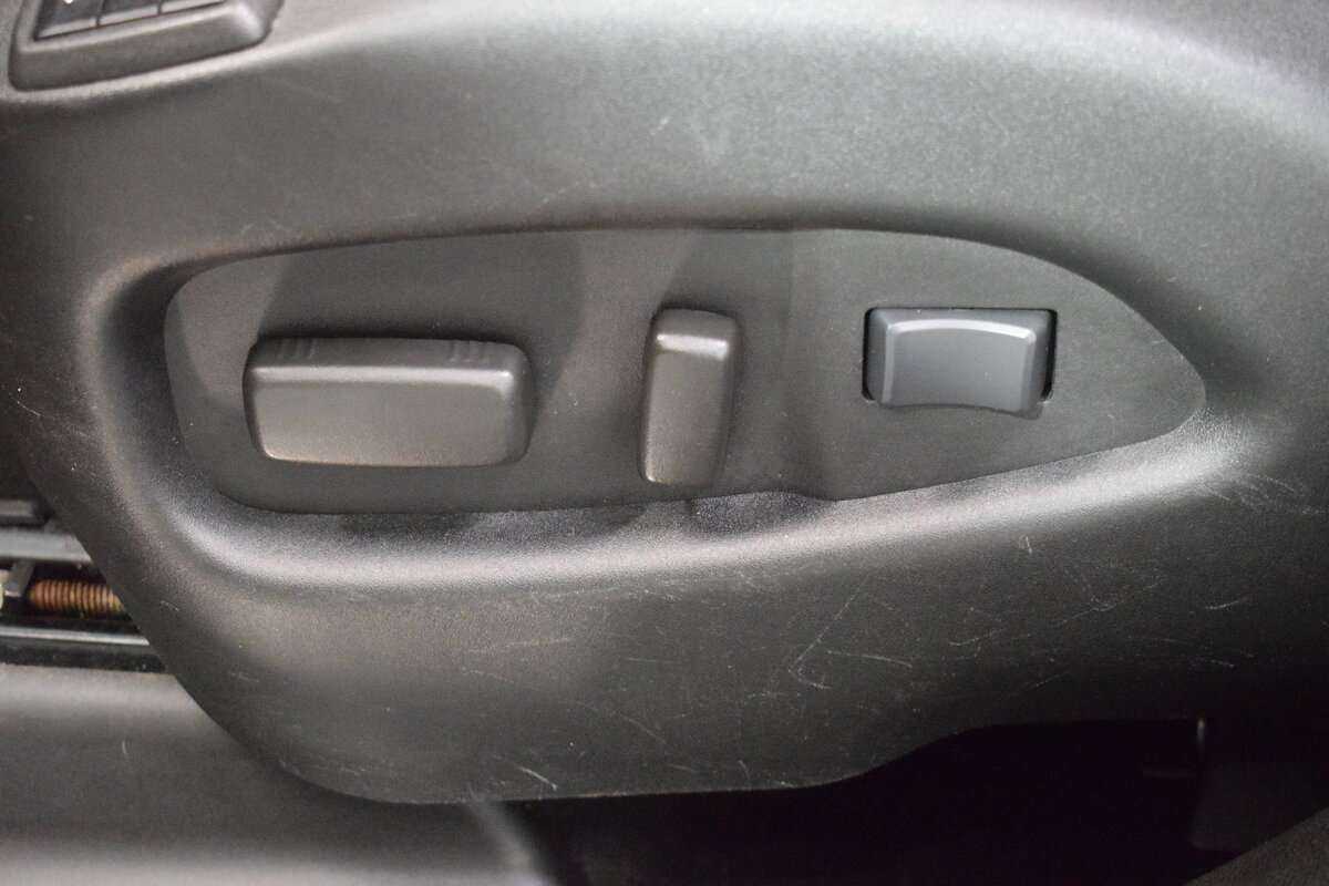 Cadillac SRX с пробегом — 2013 год. Фото: #9