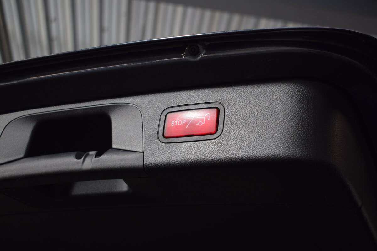 Mercedes-Benz GLC с пробегом — 2016 год. Фото: #8