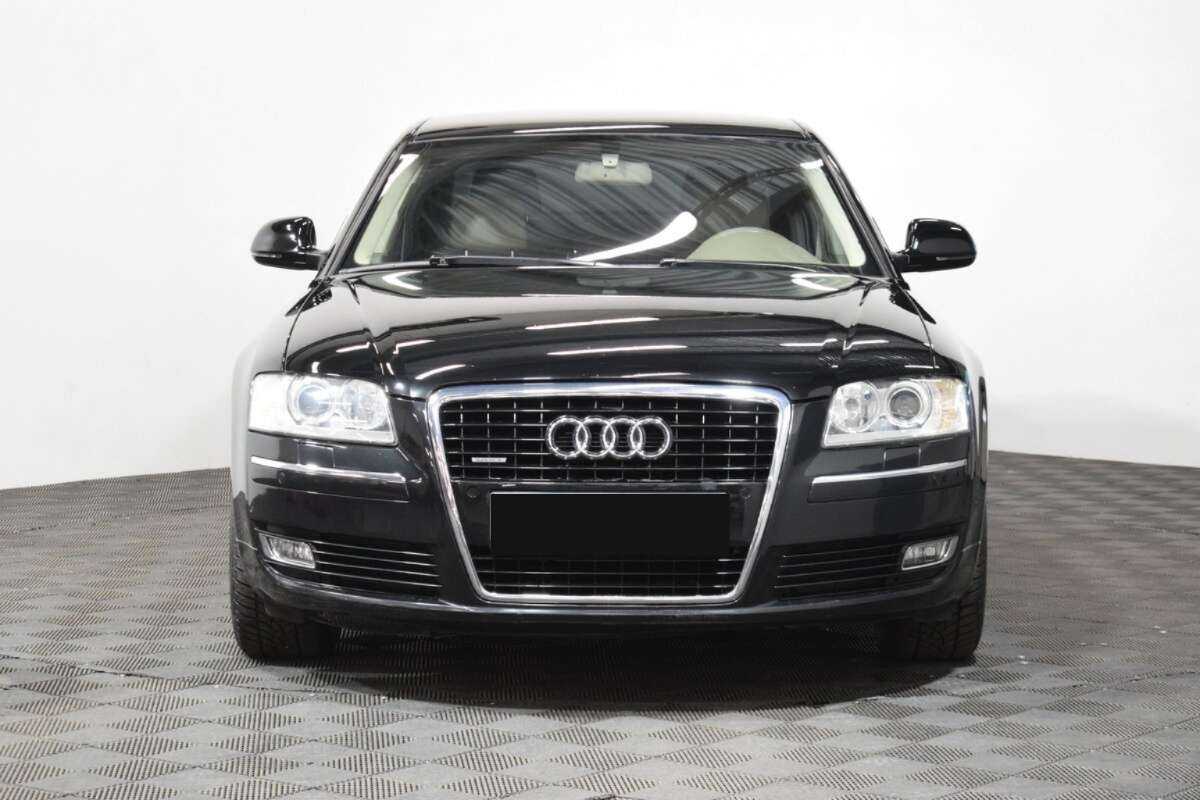 Audi A8 с пробегом — 2008 год. Фото: #1