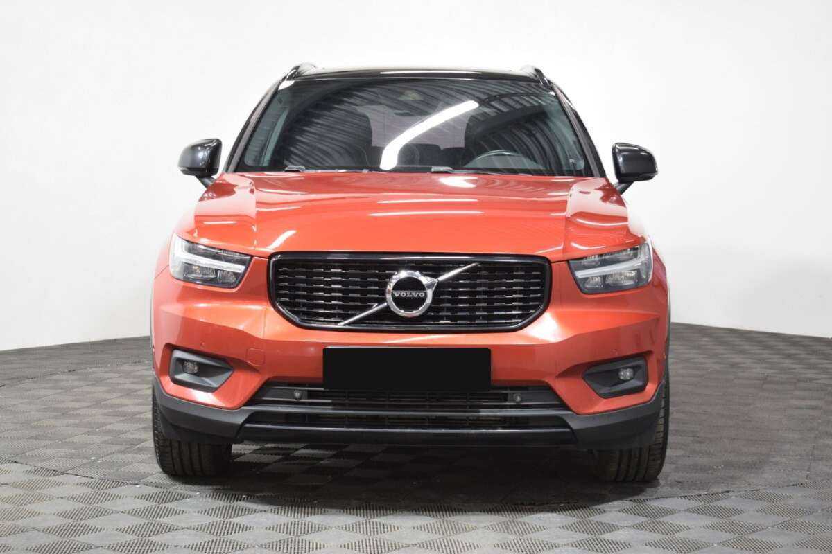 Volvo XC40 с пробегом — 2019 год. Фото: #1