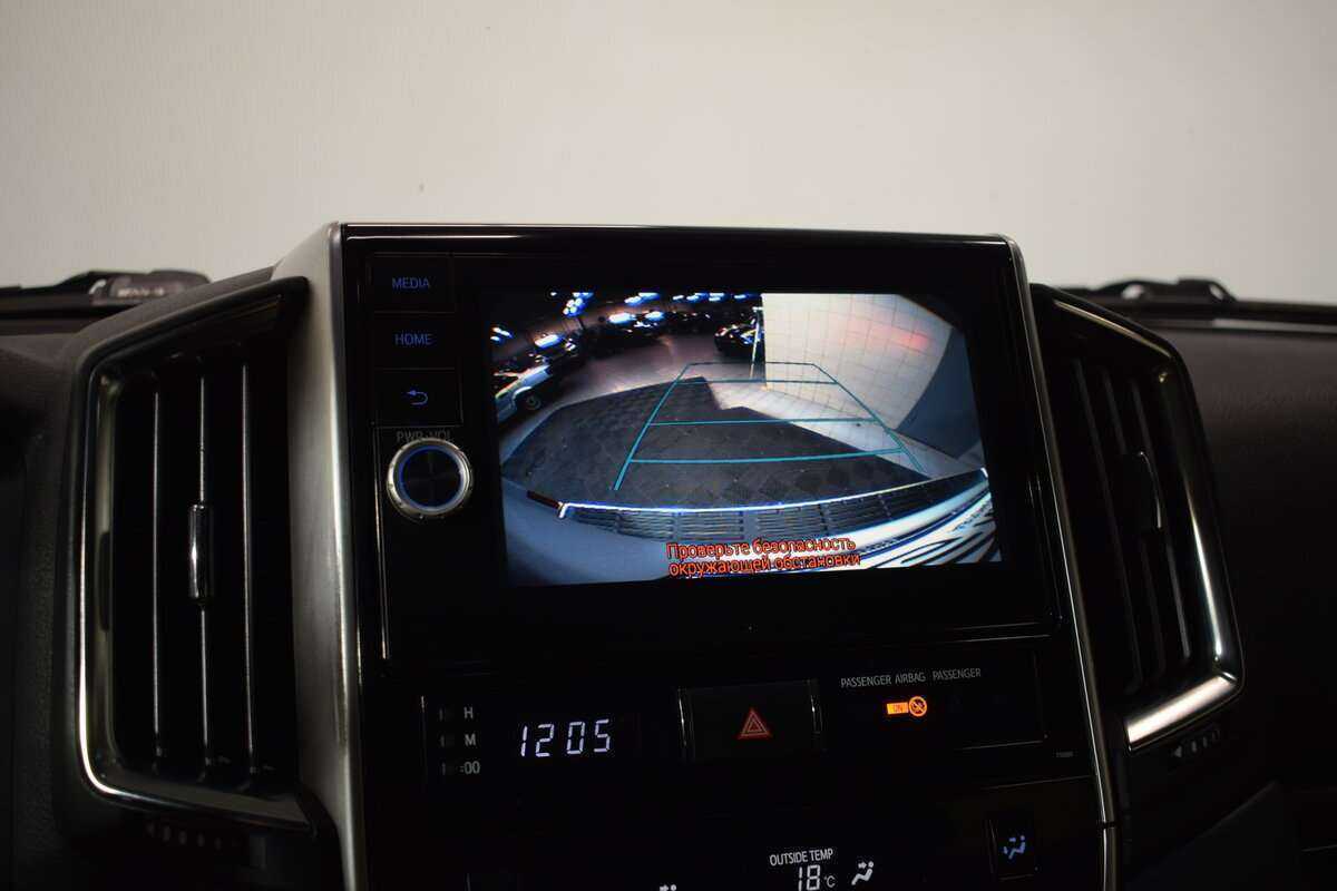 Toyota Land Cruiser с пробегом — 2015 год. Фото: #26